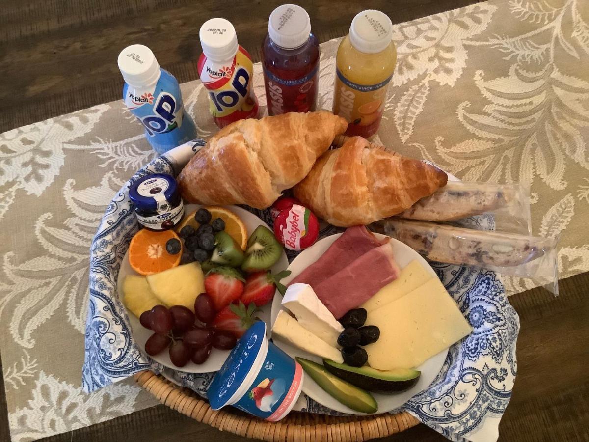 Summer Solstice Bed & Breakfast Niagara-on-the-Lake Exteriör bild