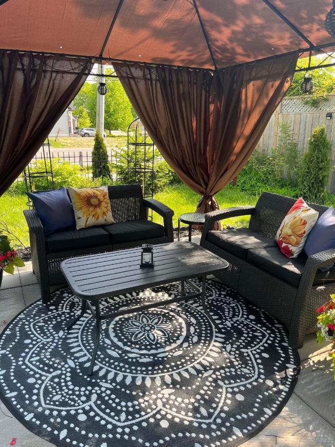 Summer Solstice Bed & Breakfast Niagara-on-the-Lake Exteriör bild